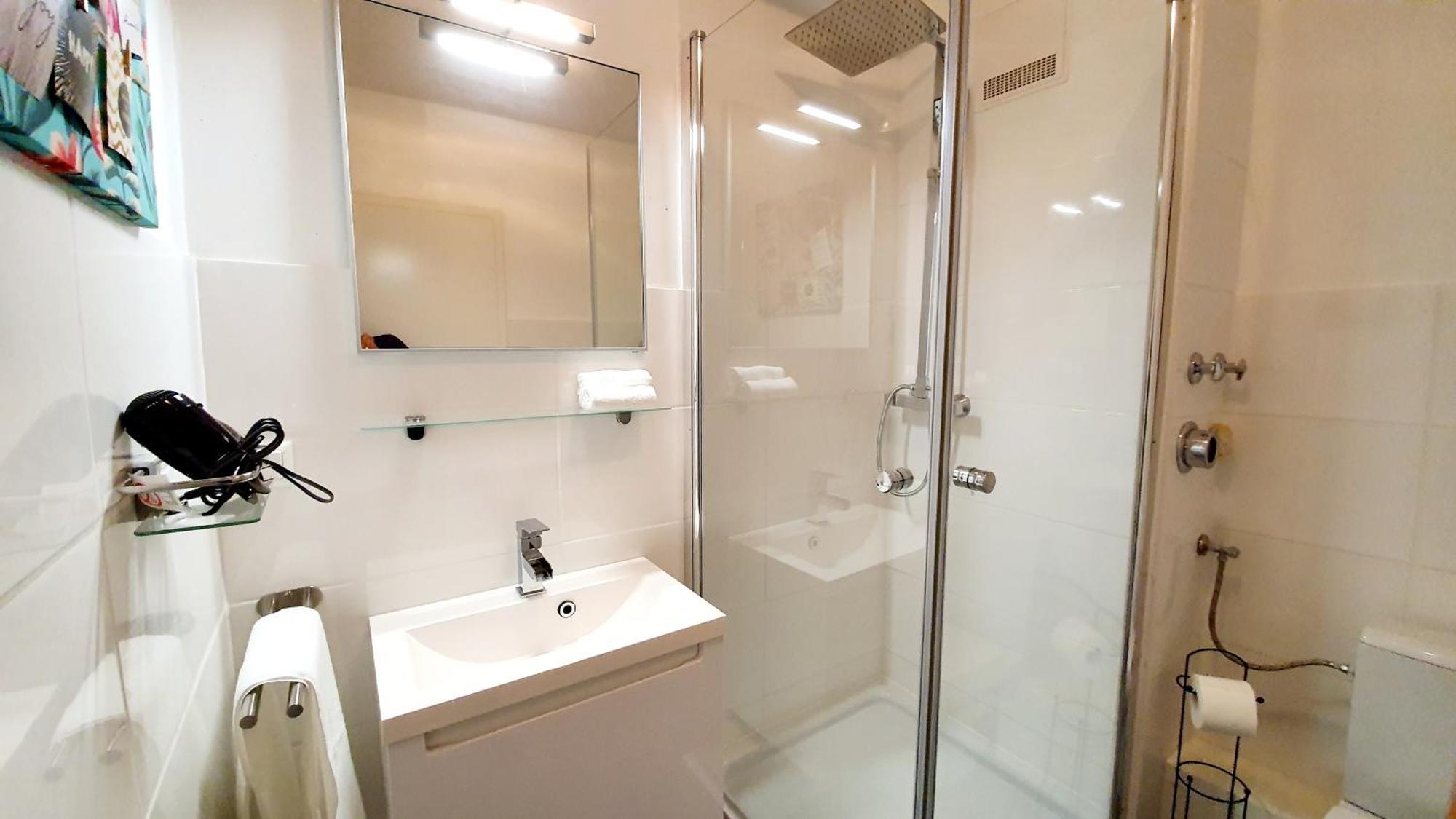 ☆wow! Stylish In Centre Near University☆ Apartamento MHG