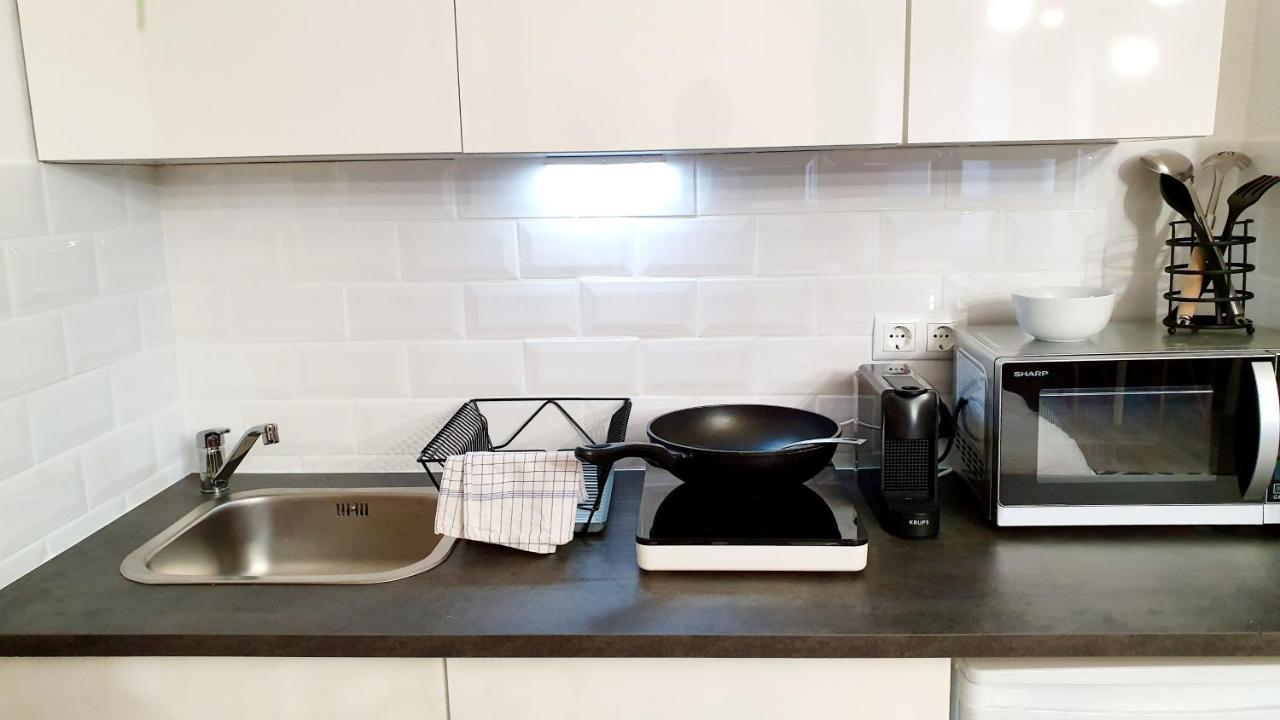 Apartment ☆wow! Stylish In Centre Near University☆